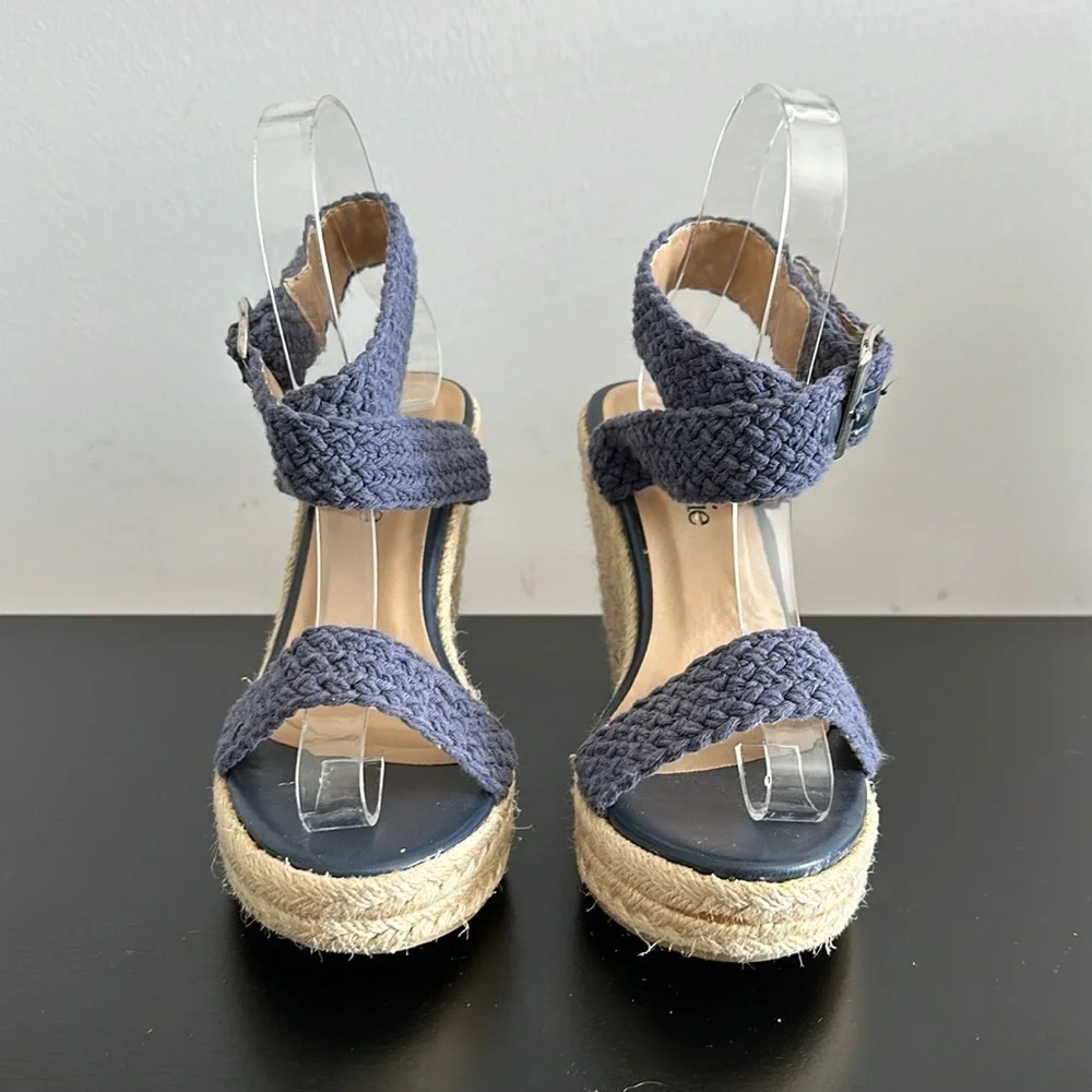 Charming Charlie Blue‎ Wedge Sandals Sz 6